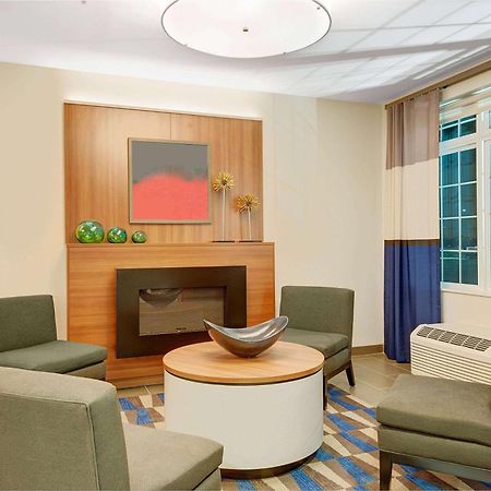 Microtel Inn & Suites By Wyndham Philadelphia Airport Ridley Park Exterior foto